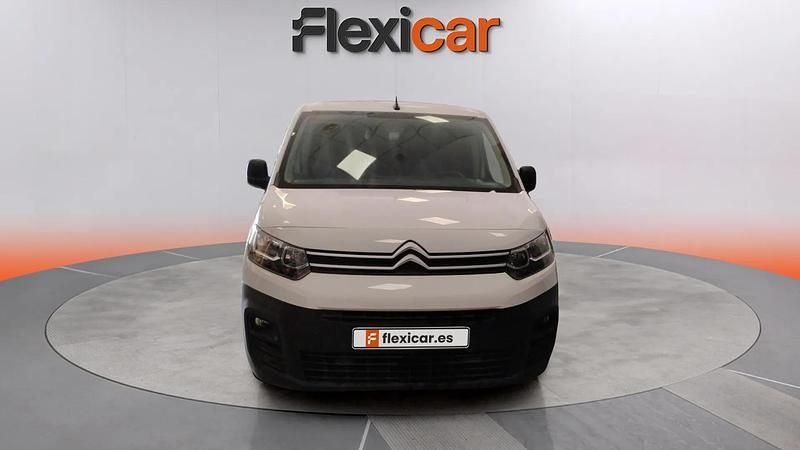 Usado Citroën Berlingo Feel 102 CV (75 kW) 2020 Blanco Monovolumen