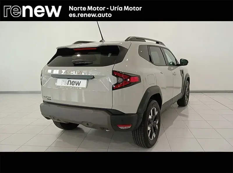 Usado Dacia Duster Extreme 143 CV (105 kW) 2025 Marrón SUV