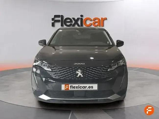 Usado Peugeot 3008 Active 130 CV (95 kW) 2021 Negro SUV