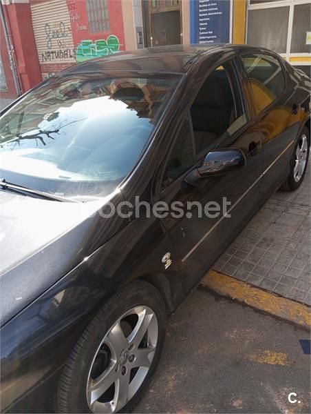 Usado Peugeot 407 136 CV (100 kW) 2006 Negro Berlina
