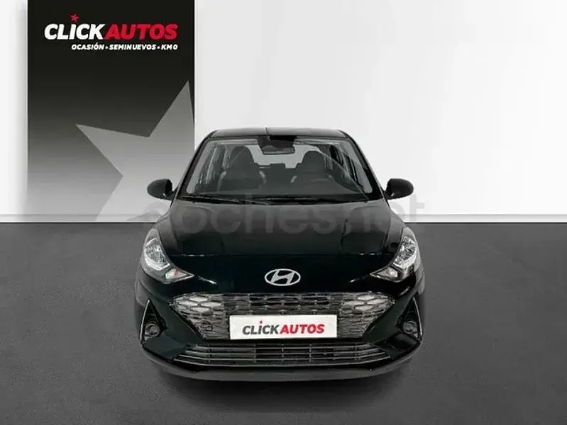 Usado Hyundai i10 67 CV (49 kW) 2024 Negro Utilitario
