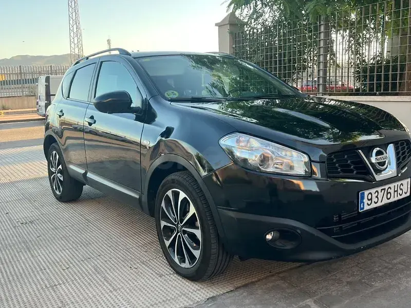 Usado Nissan Qashqai 360º 130 CV (95 kW) 2013 Negro SUV