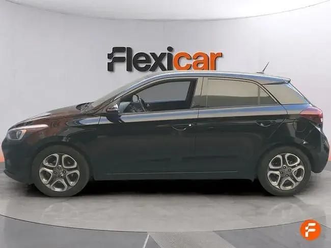 Begagnad Hyundai i20 100 HK (73 kW) 2018 Svart