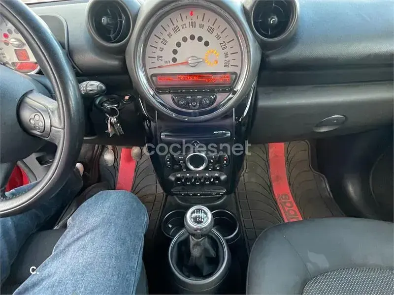 Usado Mini One D Countryman 90 CV (66 kW) 2012 Rojo SUV