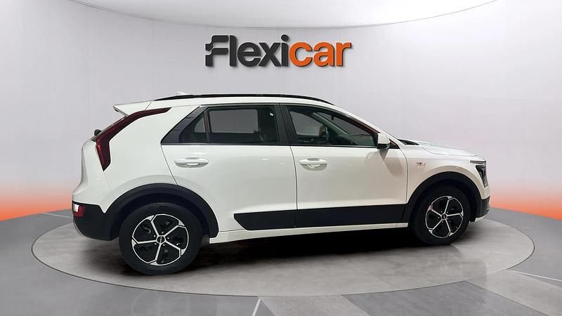 Usado Kia Niro 141 CV (103 kW) 2024 Blanco SUV