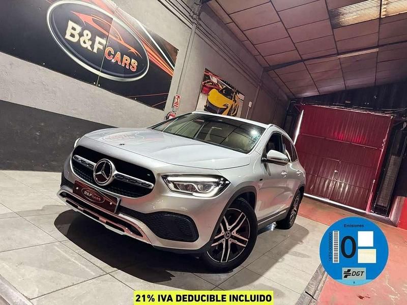Usado Mercedes GLA250 218 CV (160 kW) 2021 Plateado SUV