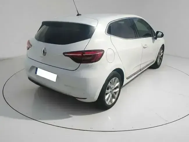 Usado Renault Clio Zen 101 CV (74 kW) 2021 Blanco Utilitario