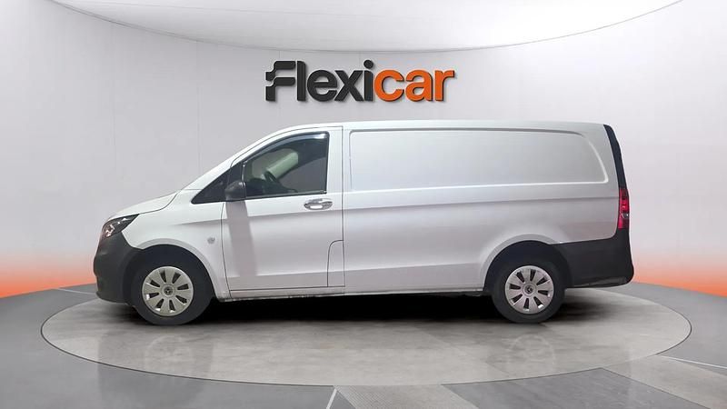 Usado Mercedes Vito 102 CV (75 kW) 2022 Blanco Van
