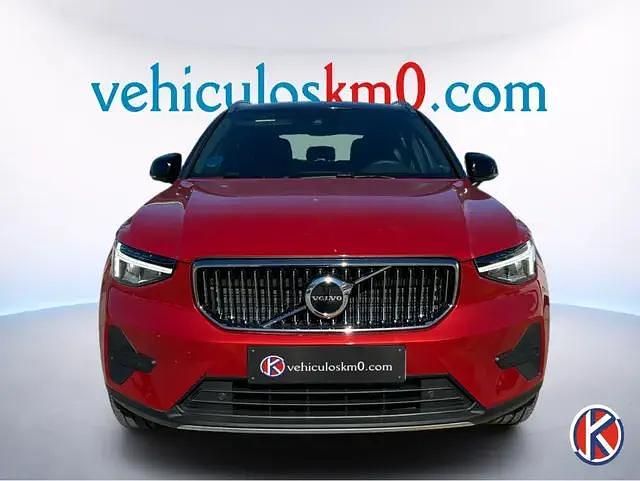 Brugt Volvo XC40 Core 211 HK (155 kW) 2022 Rød SUV