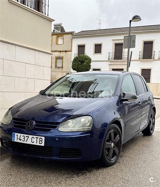 Usado VW Golf IV Highline 130 CV (95 kW) 2004 Azul Berlina