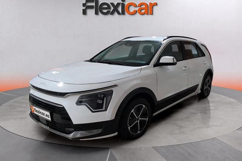 Usado Kia Niro 129 CV (94 kW) 2025 Blanco SUV