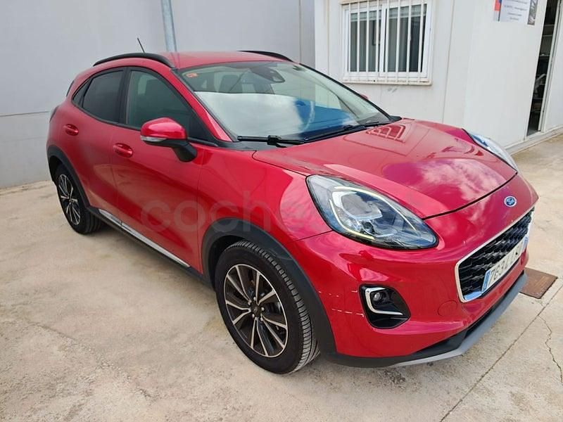 Usado Ford Puma Titanium 120 CV (88 kW) 2021 Rojo SUV