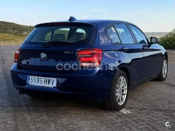 Usado BMW 118 143 CV (105 kW) 2014 Azul Utilitario