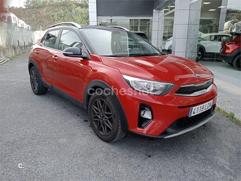 Granate Usado 2019 Kia Stonic SUV | 9990 € (Precio justo) - Imagen 1/4
