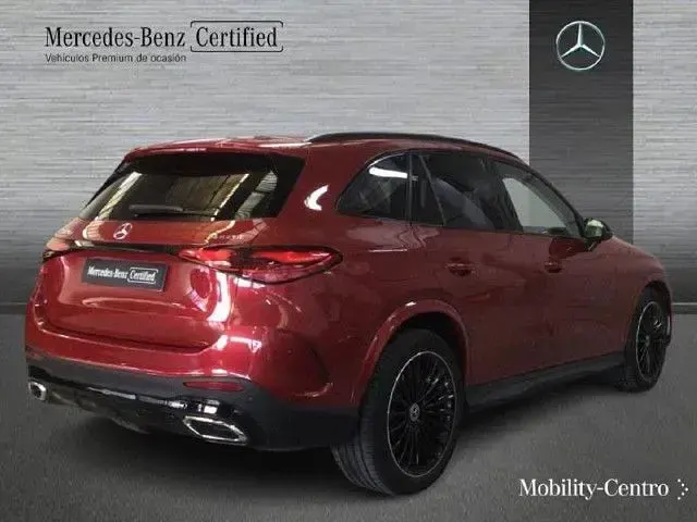 Usado Mercedes GLC220 197 CV (144 kW) 2025 Manufaktur rojo patagonia