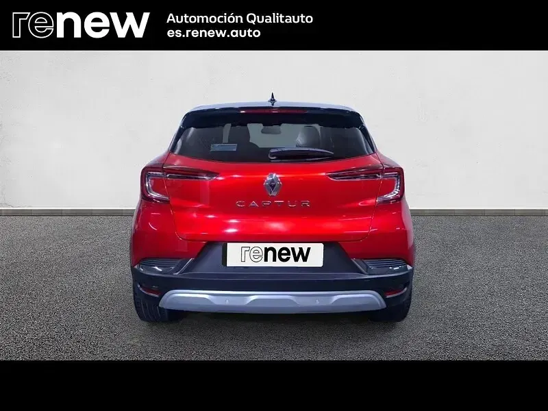 Usado Renault Captur Techno 140 CV (102 kW) 2022 Rojo SUV
