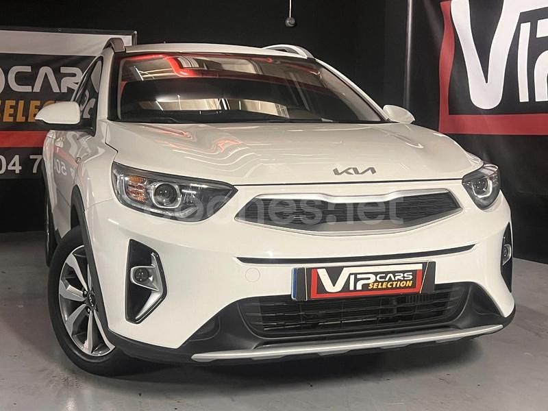 Blanco Usado 2022 Kia Stonic SUV | 13.790 € (Buen precio) - Imagen 1/4