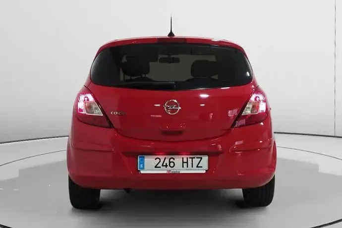 Usado Opel Corsa Selective 85 CV (62 kW) 2013 Utilitario