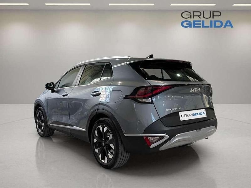 Usado Kia Sportage 265 CV (194 kW) 2022 Gris / plata SUV