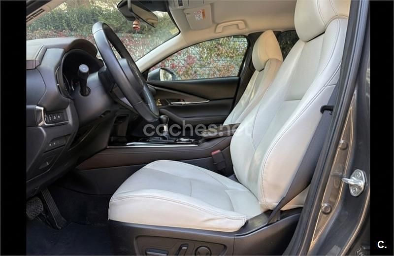 Usado Mazda CX-30 180 CV (132 kW) 2019 Gris / plata SUV