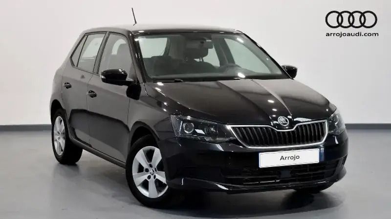 Negro Usado 2018 Skoda Fabia Ambition Berlina | 13.990 € (Caro) - Imagen 1/4