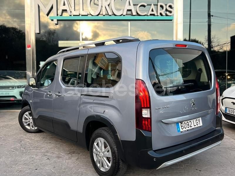 Usado Peugeot Rifter Allure 130 CV (95 kW) 2020 Gris / plata Monovolumen