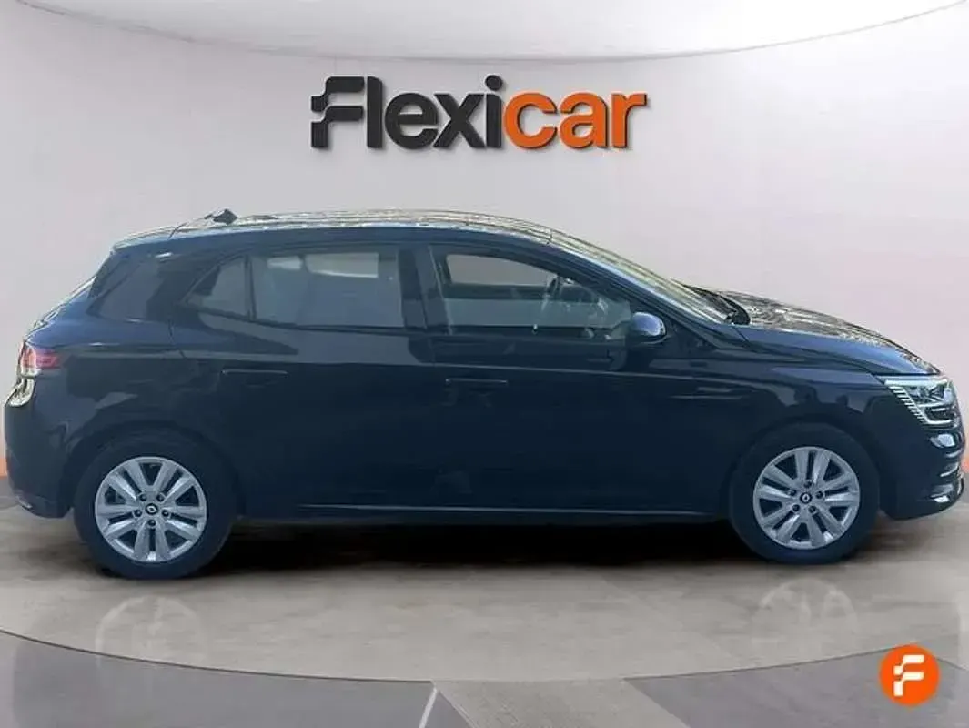 Usado Renault Mégane II Equilibre 116 CV (85 kW) 2022 Negro Berlina