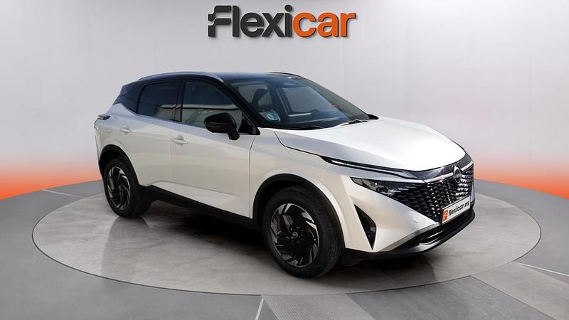 Usado Nissan Qashqai Tekna 158 CV (116 kW) 2024 Blanco SUV