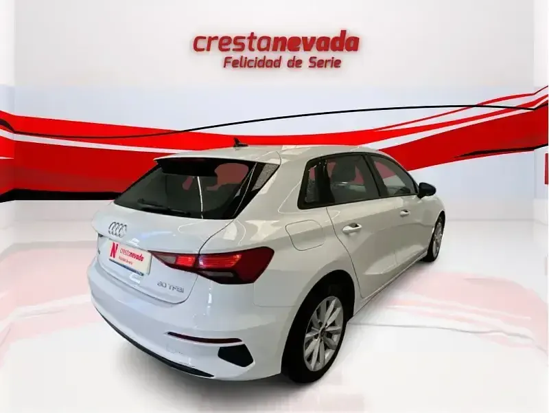 Usado Audi A3 Sportback e-tron Premium 110 CV (80 kW) 2023 Blanco Utilitario