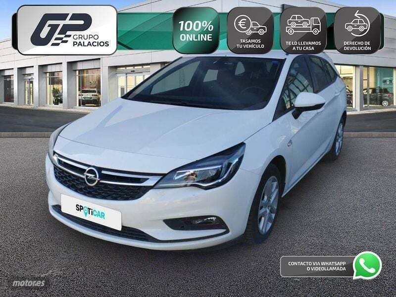 Usado Opel Astra Business 136 CV (100 kW) 2017 Blanco Familiar