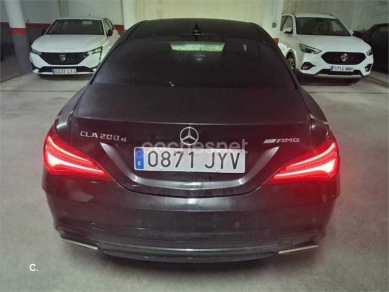 Negro Usado 2017 Mercedes CLA200 AMG line Berlina | 13.499 € (Super precio) - Imagen 1/4