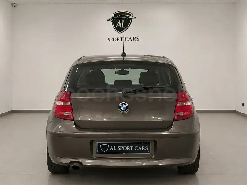Usado BMW 118 Efficient Dynamics 143 CV (105 kW) 2007 Gris / plata Utilitario