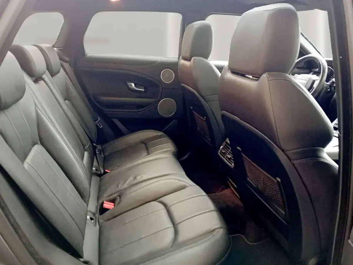 Usado Land Rover Range Rover evoque SE Dynamic 179 CV (131 kW) 2017 Gris SUV