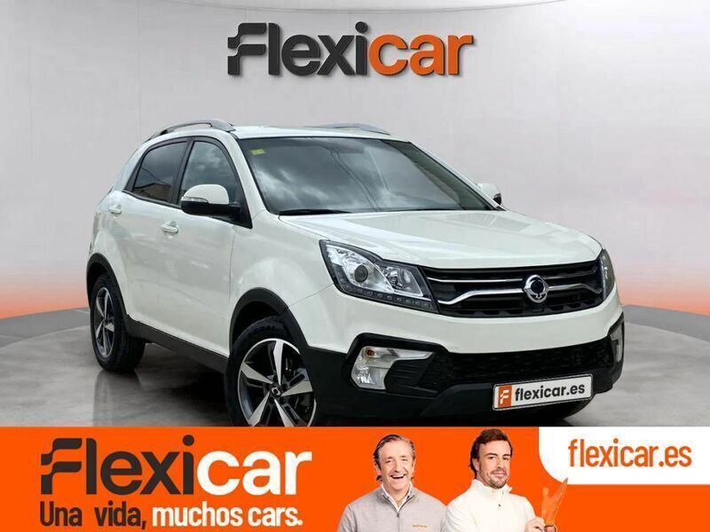 Blanco Usado 2017 Ssangyong Korando Limited SUV | 15.590 € (Caro) - Imagen 1/4