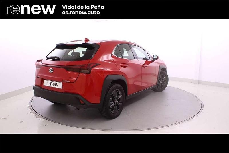 Usado Lexus UX 250h Business Edition 184 CV (135 kW) 2022 Rojo sólido SUV
