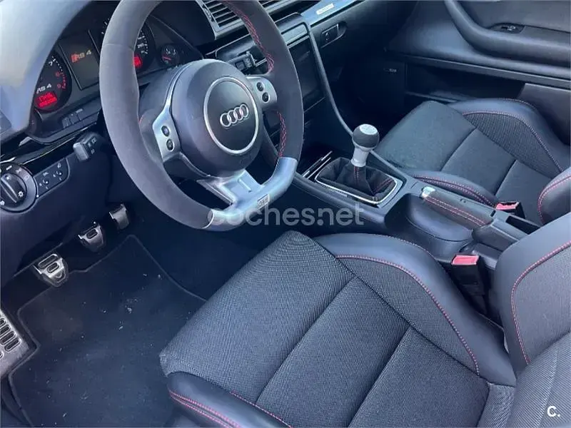 Usado Audi RS4 420 CV (308 kW) 2007 Rojo Familiar