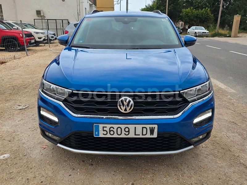 Usado VW T-Roc Advance 115 CV (84 kW) 2020 Azul SUV