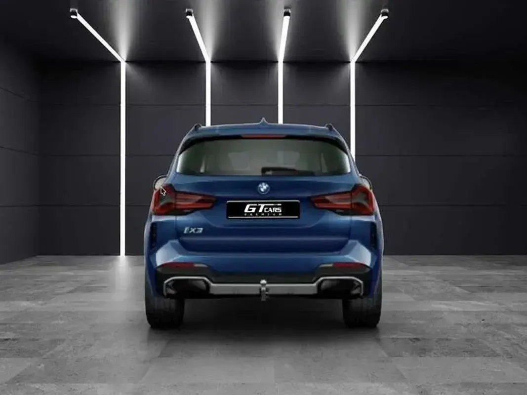 Usado BMW iX3 M Sport 210 kW (286 CV) 2021 Azul SUV