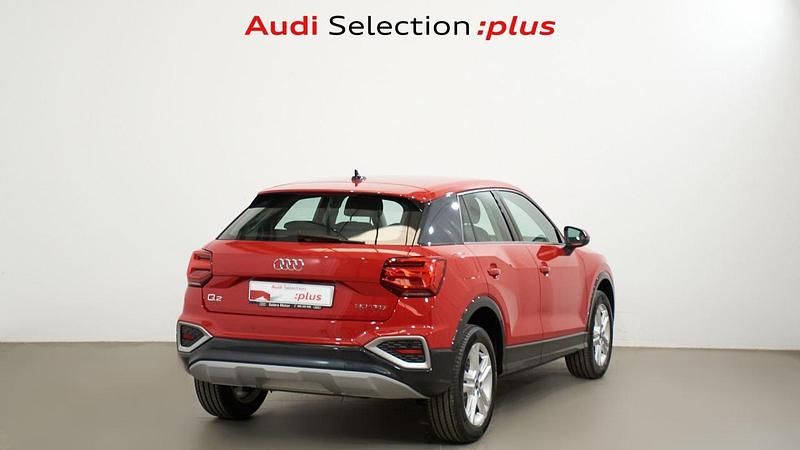Usado Audi Q2 Advanced Plus 110 CV (80 kW) 2024 Rojo progresivo metalizado SUV