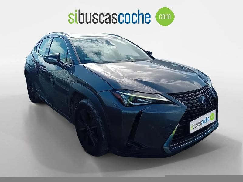 Usado Lexus UX Business Edition 184 CV (135 kW) 2020 Gris/plata SUV