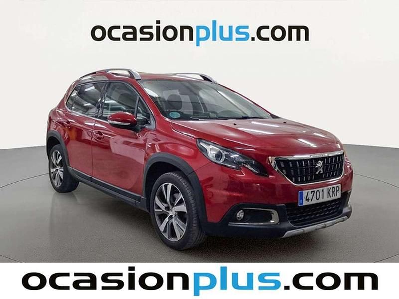 Usado Peugeot 2008 Allure 120 CV (88 kW) 2018 Rojo SUV