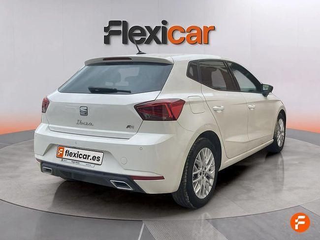 Usado Seat Ibiza FR 110 CV (80 kW) 2022 Blanco Utilitario
