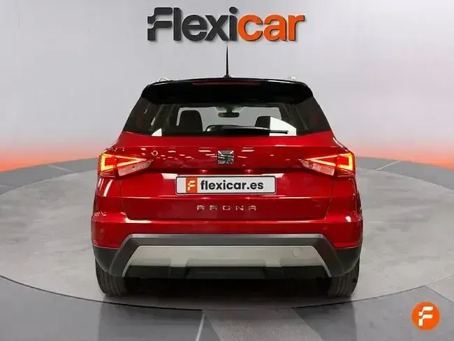 Usado Seat Arona FR 115 CV (84 kW) 2020 Rojo SUV