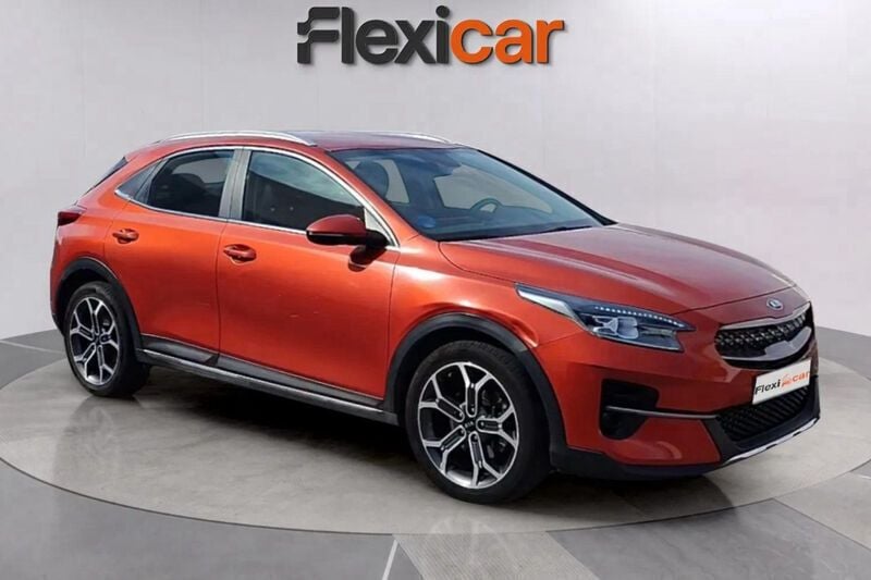 Naranja Usado 2021 Kia XCeed SUV | 13.990 € (Precio justo) - Imagen 1/4