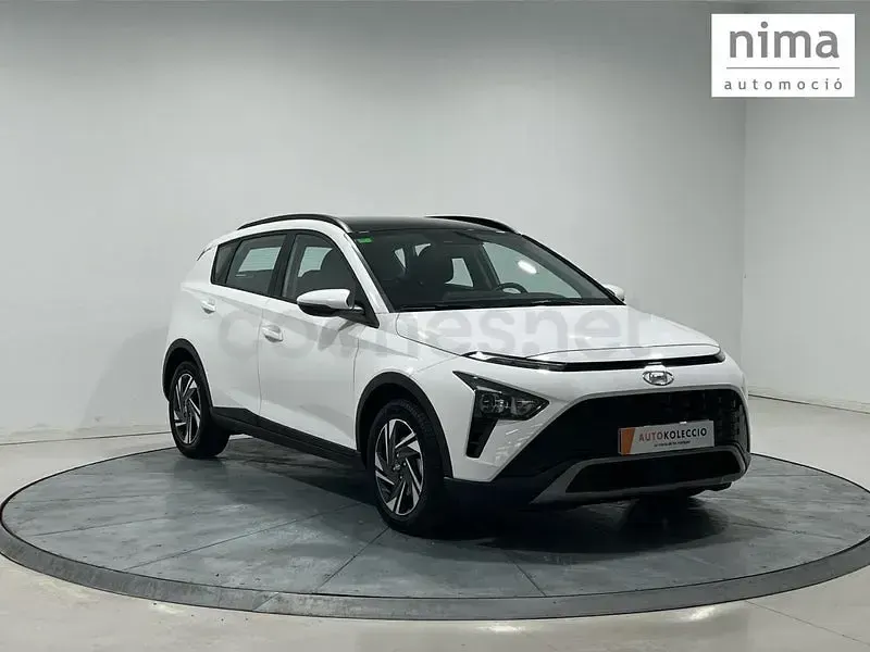 Usado Hyundai Bayon 84 CV (61 kW) 2022 Blanco SUV