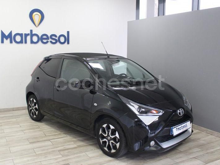 Negro Usado 2020 Toyota Aygo X-wave Utilitario | 10.490 € (Precio justo) - Imagen 1/3