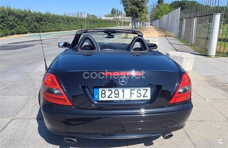 Usado Mercedes SLK200 AMG Edition 1 163 CV (119 kW) 2007 Negro Descapotable
