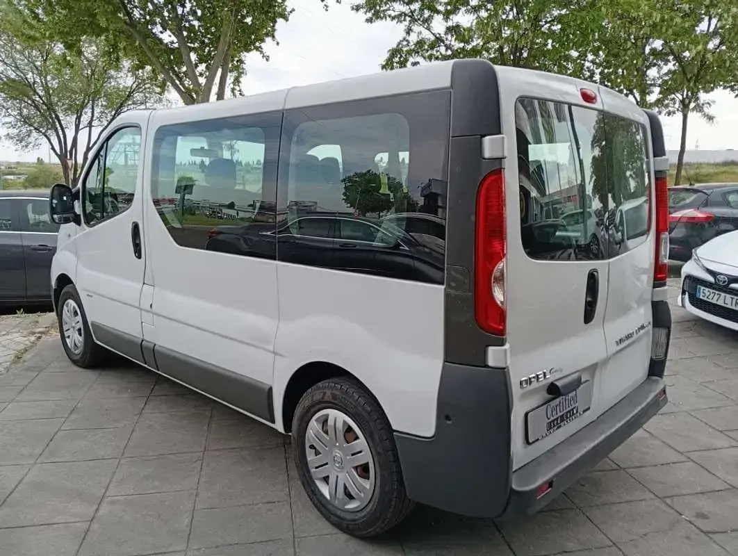 Usado Opel Vivaro Edition 114 CV (83 kW) 2013 Monovolumen