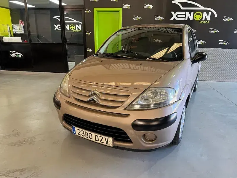 Käytetty Citroën C3 Furio 75 HP (55 kW) 2006 Peessi Sedan