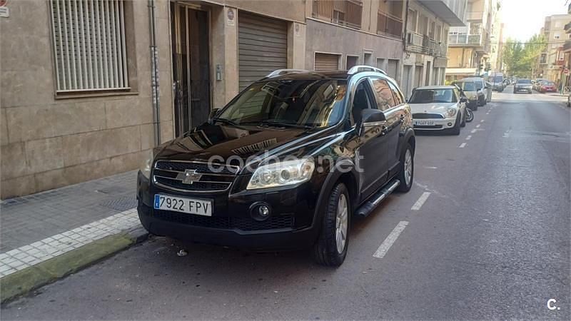 Usado Chevrolet Captiva 150 CV (110 kW) 2007 Negro SUV